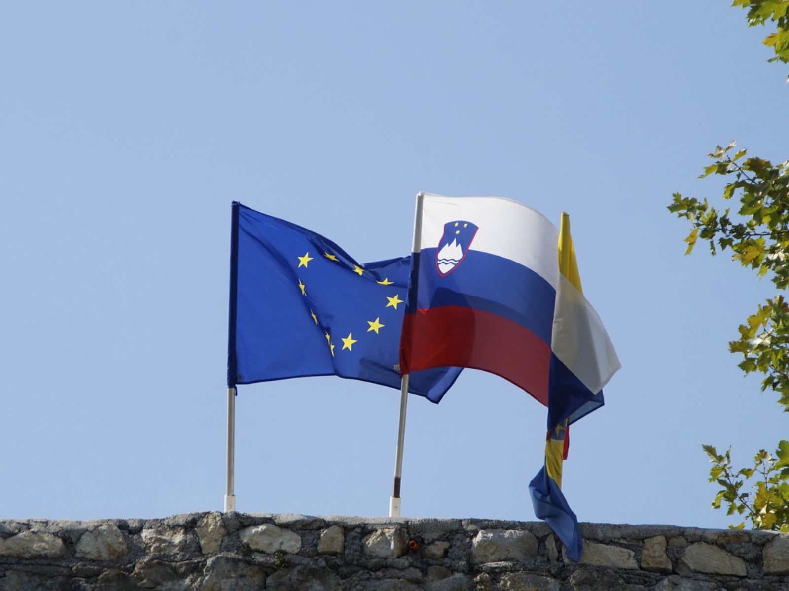 eu european union slovenia flag flags
